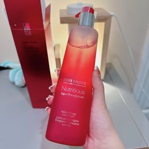 Estée Lauder Nutritious Radiant Essence Treatment Lotion/NEW